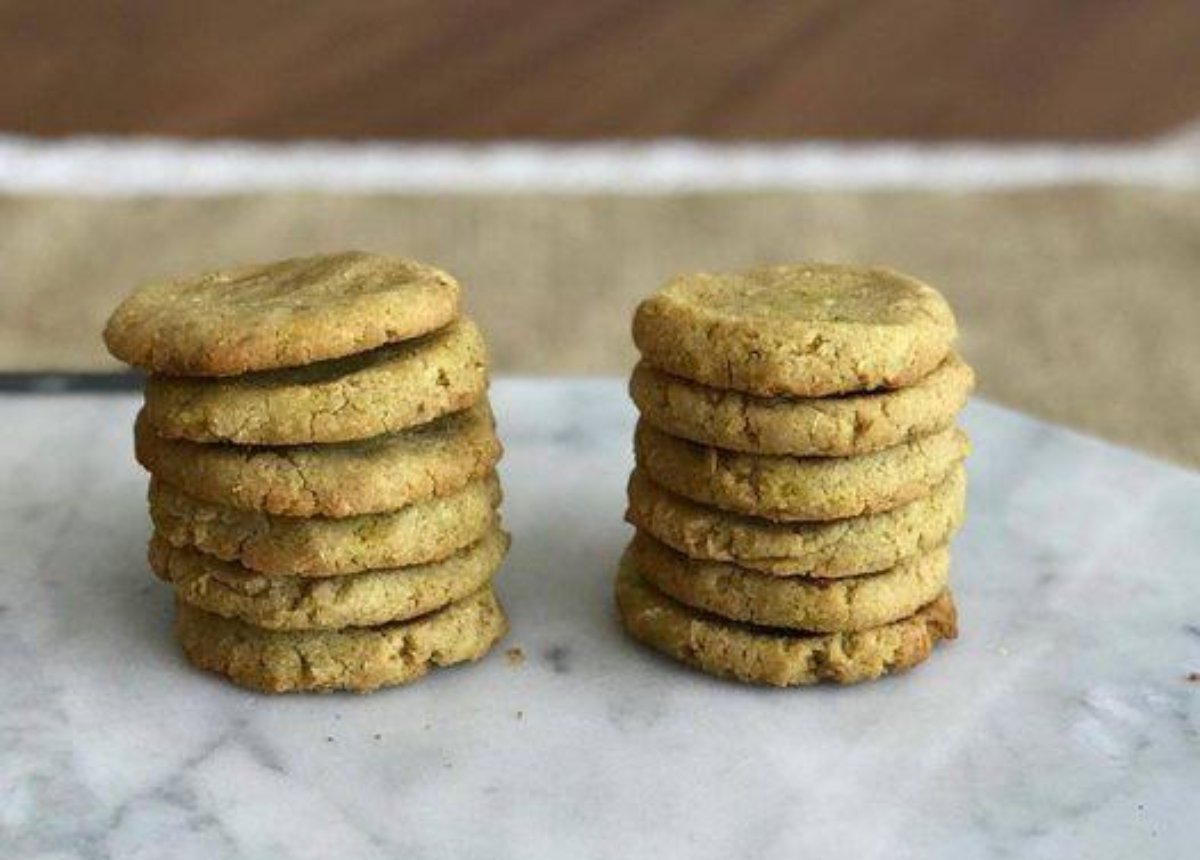 Galletitas de leche dorada con cúrcuma y sin gluten