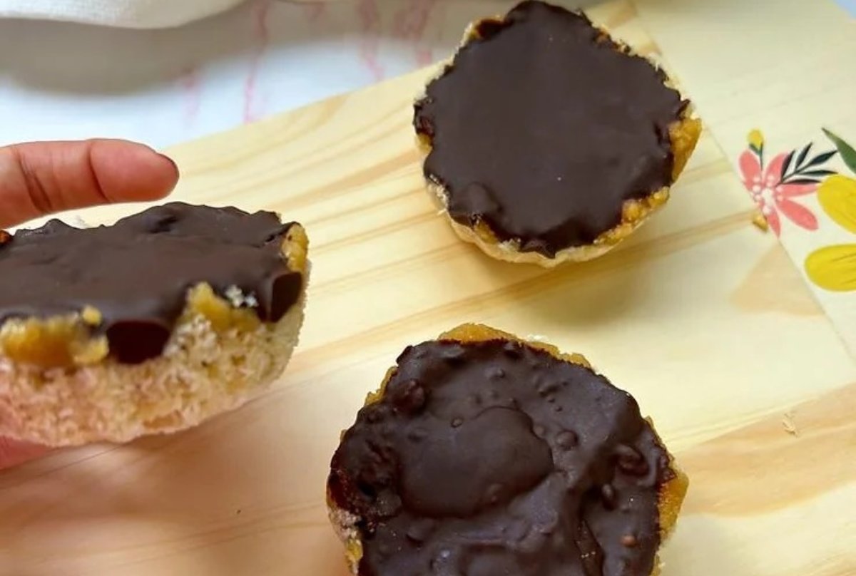 Cupcakes de coco y crema de maní