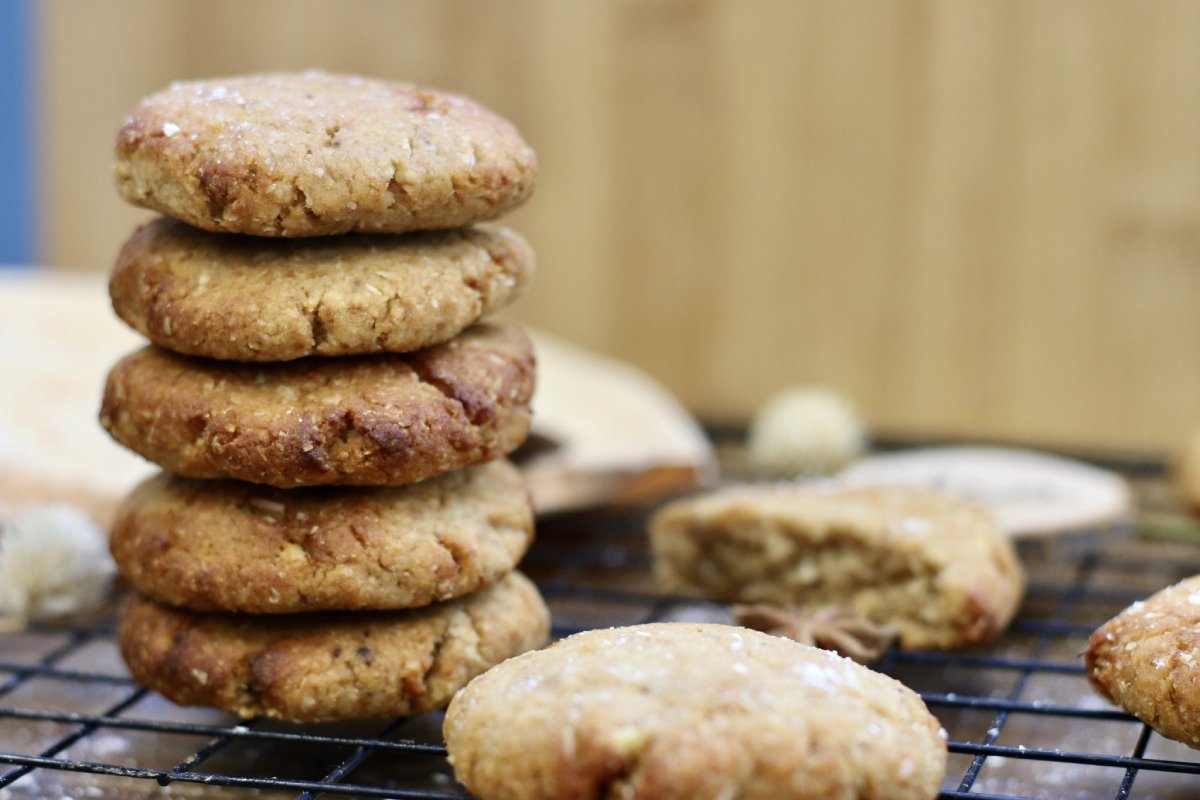 GALLETAS BIZCOCHADAS NAVIDEÑAS