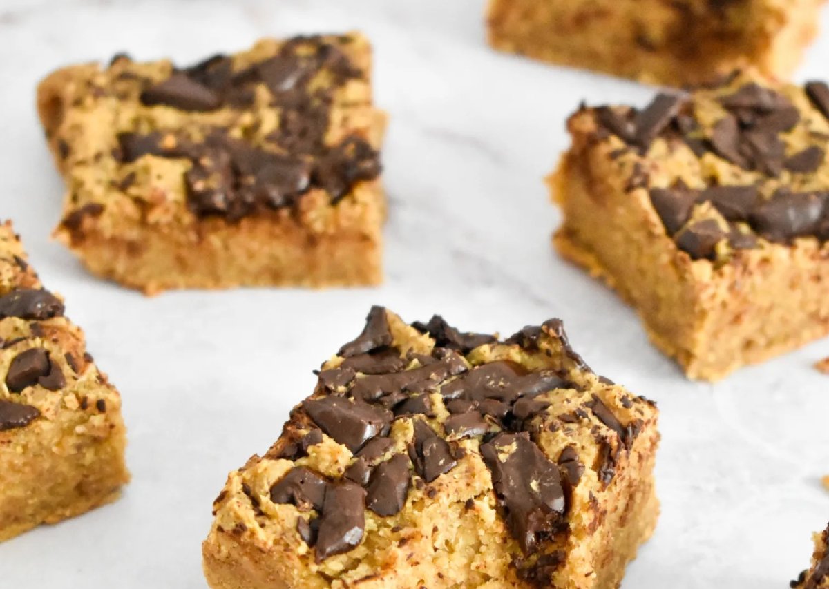 BLONDIES DE GARBANZO VEGANOS (SIN AZÚCAR)