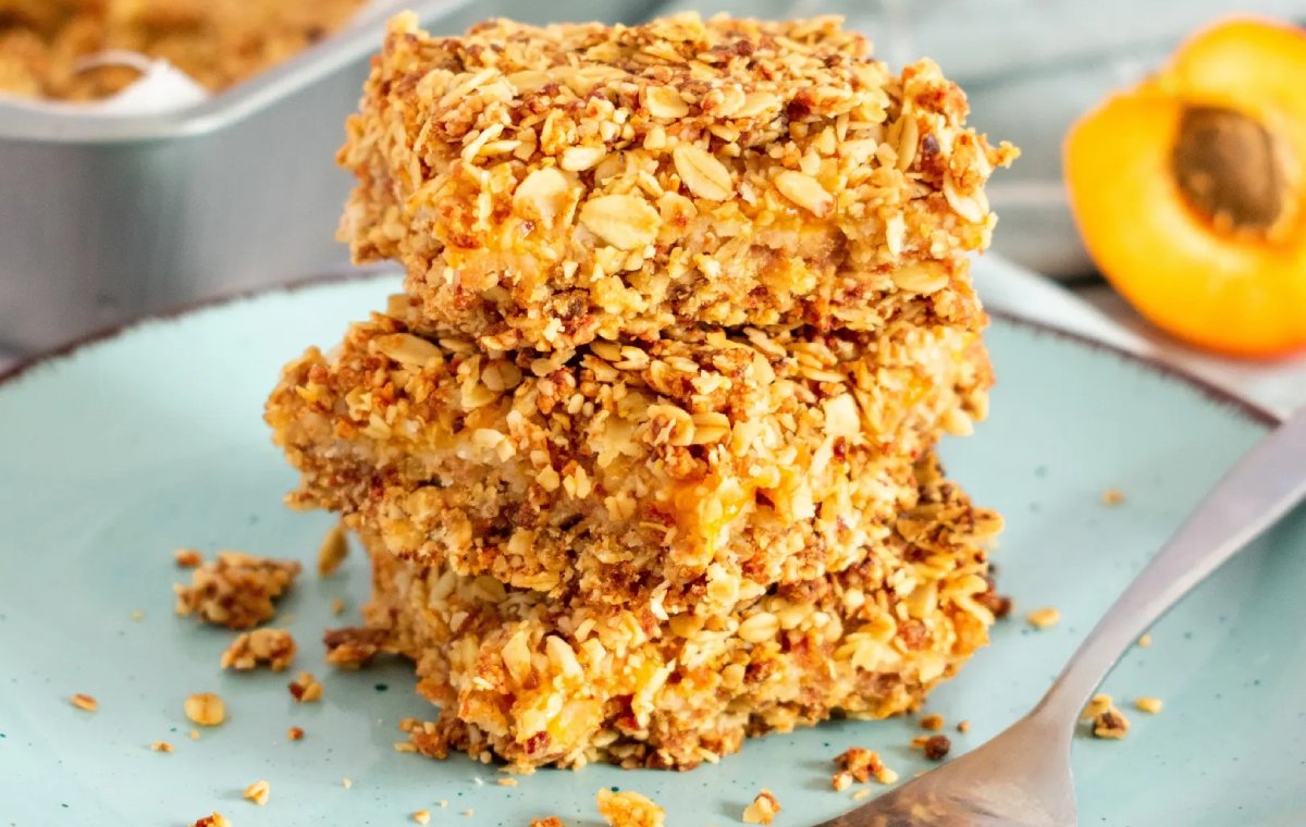 BARRITAS DE AVENA Y ALBARICOQUE SIN AZÚCAR.