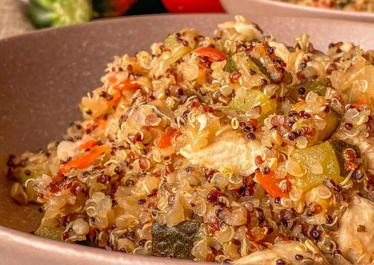 Quinoa con pollo y verduras