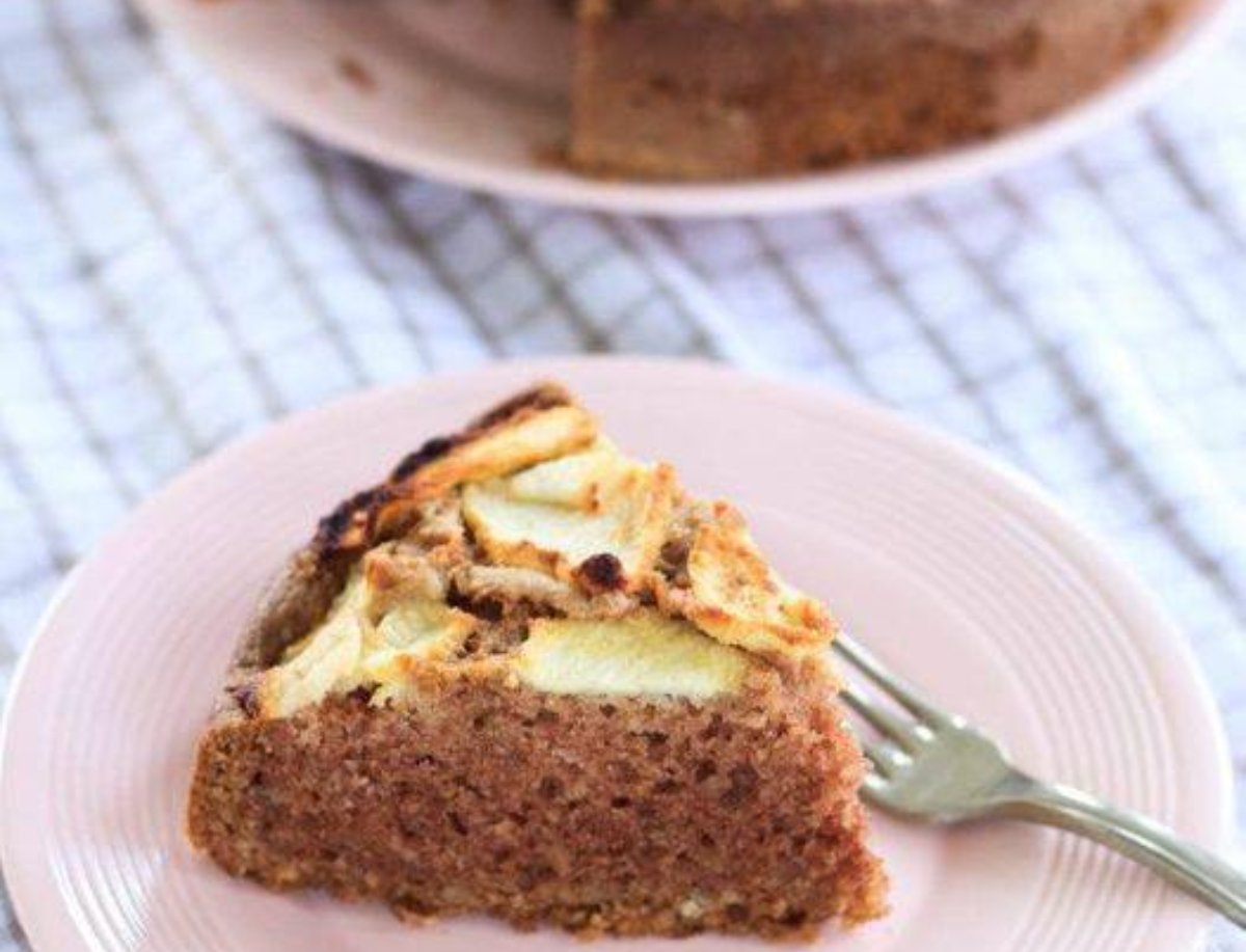 TORTA DE CANELA Y MANZANA SIN GLUTEN