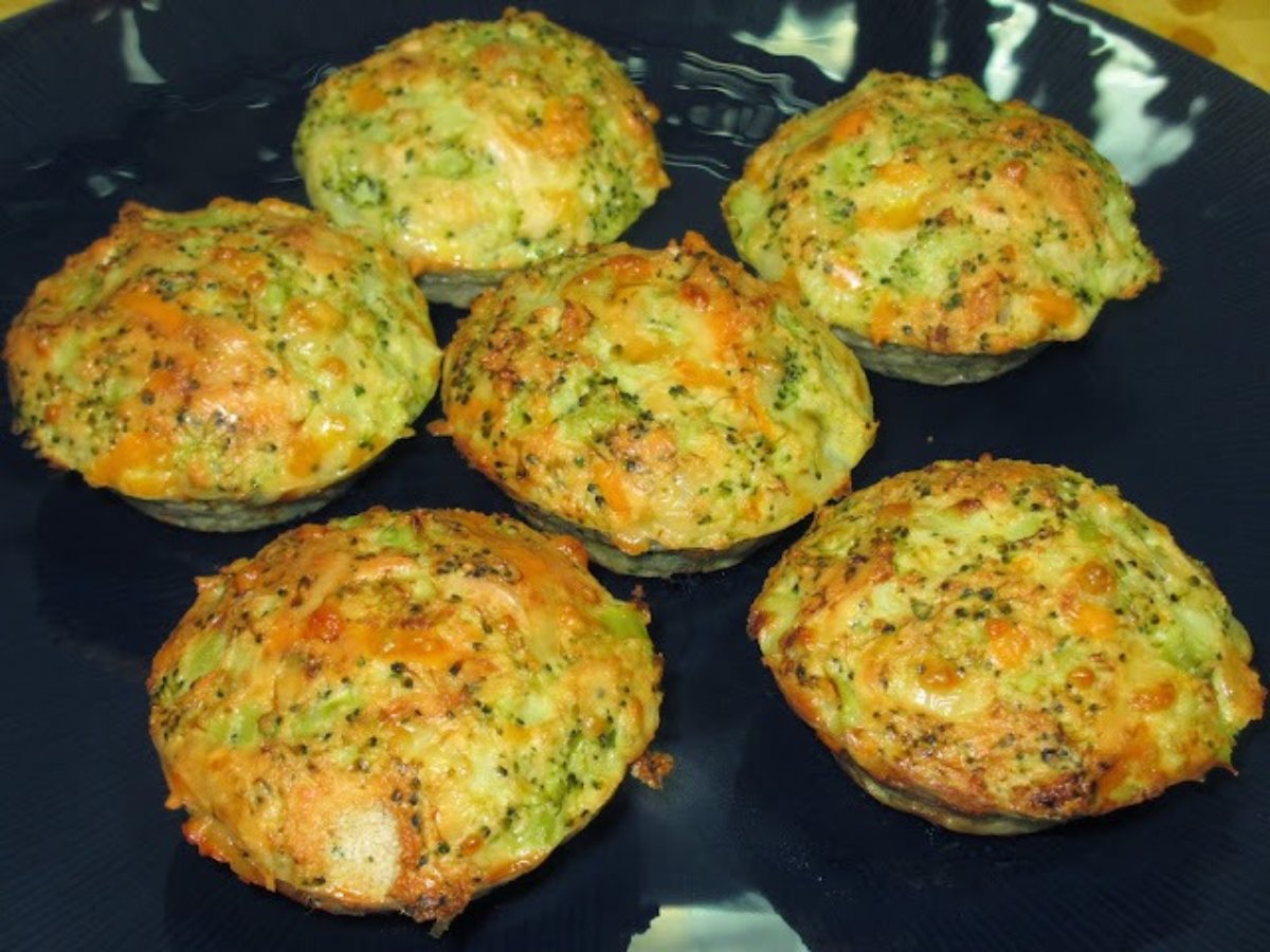 Bocaditos de queso y brócoli