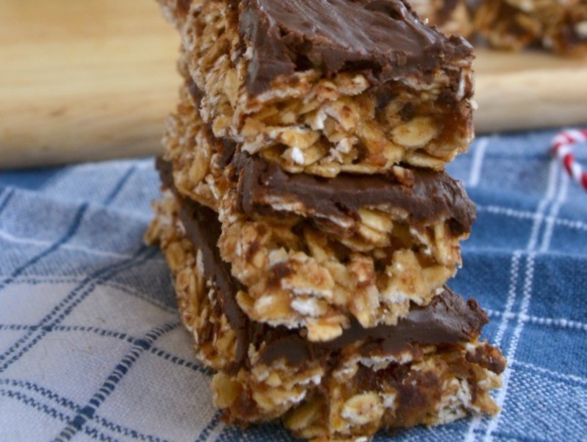 Barritas de avena, plátano y chocolate