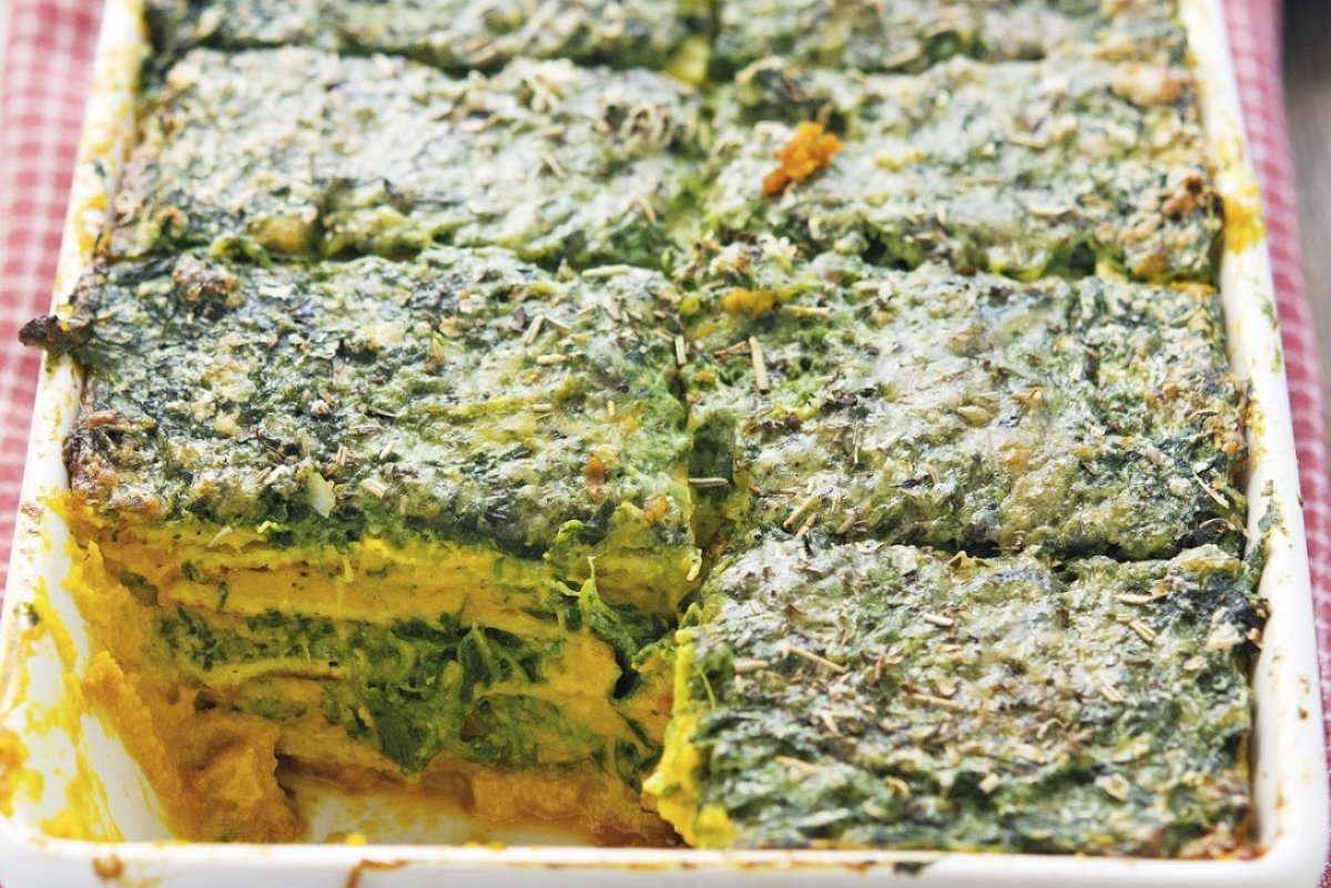LASAÑA DE CALABAZA Y ESPINACAS CON FIDEOS DE COLIFLOR