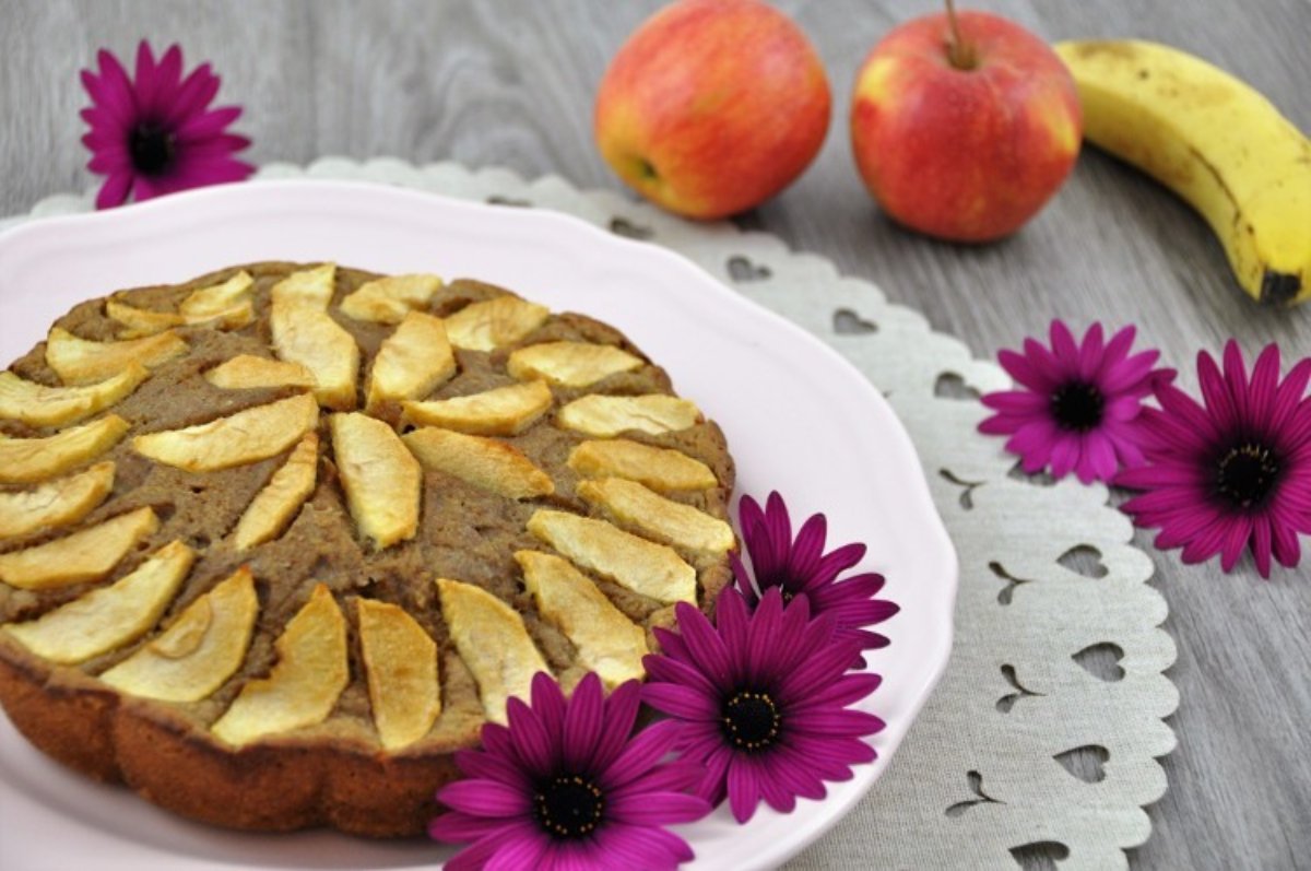 BIZCOCHO DE MANZANA.