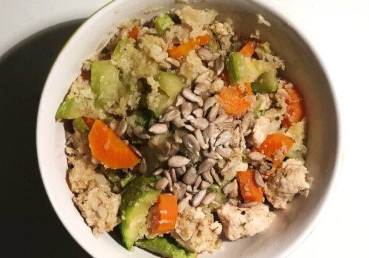 Arroz de coliflor con pollo