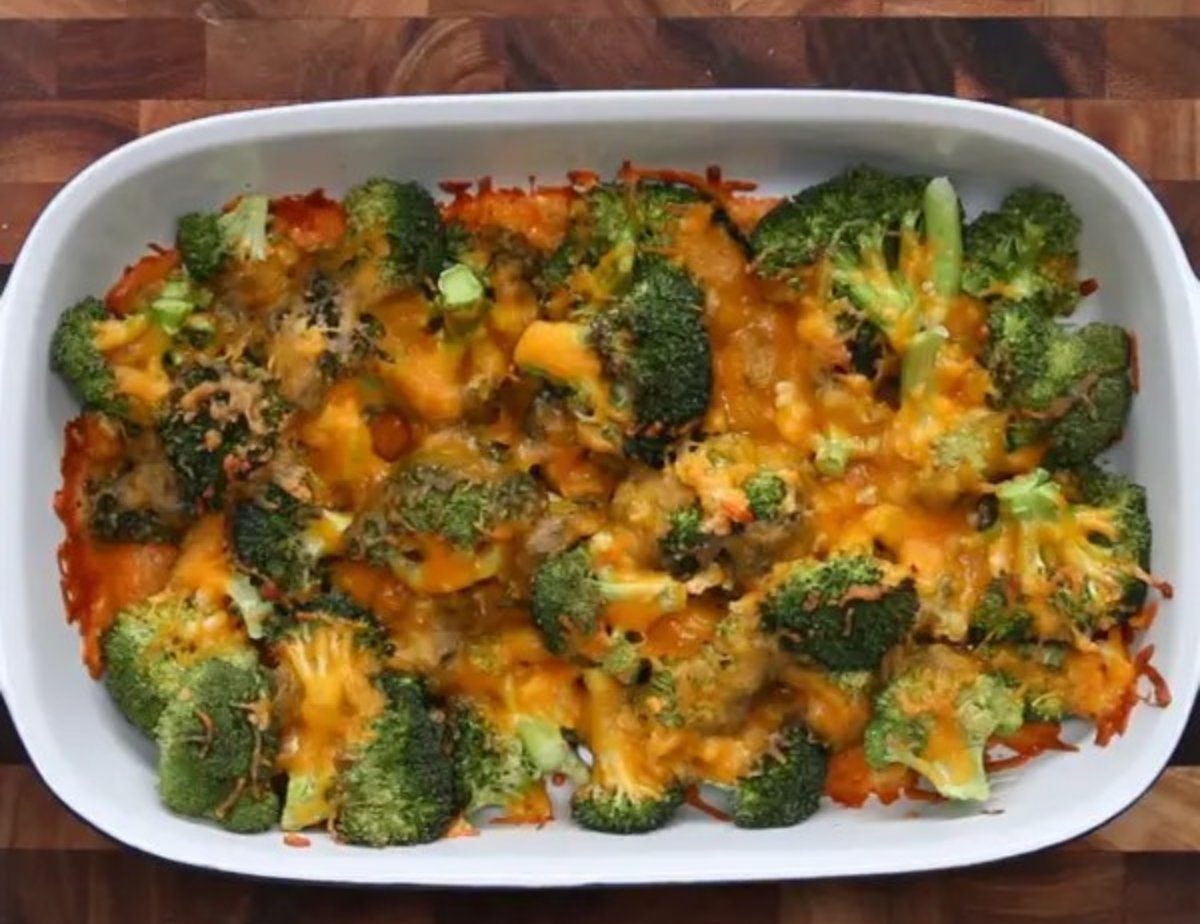 Brócoli con ajo y queso