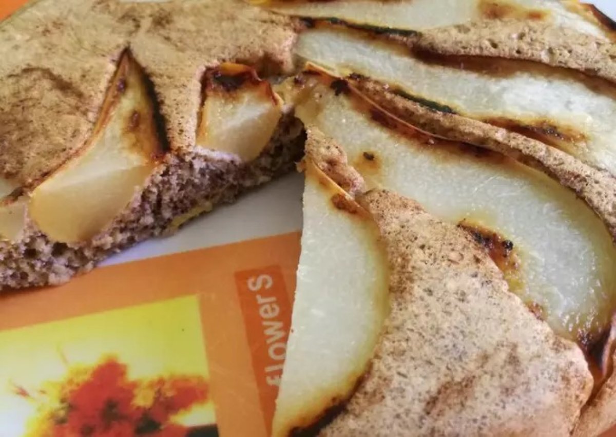 TORTA INVERTIDA DE PERA. Sin harinas, sin azúcar, sin lácteos