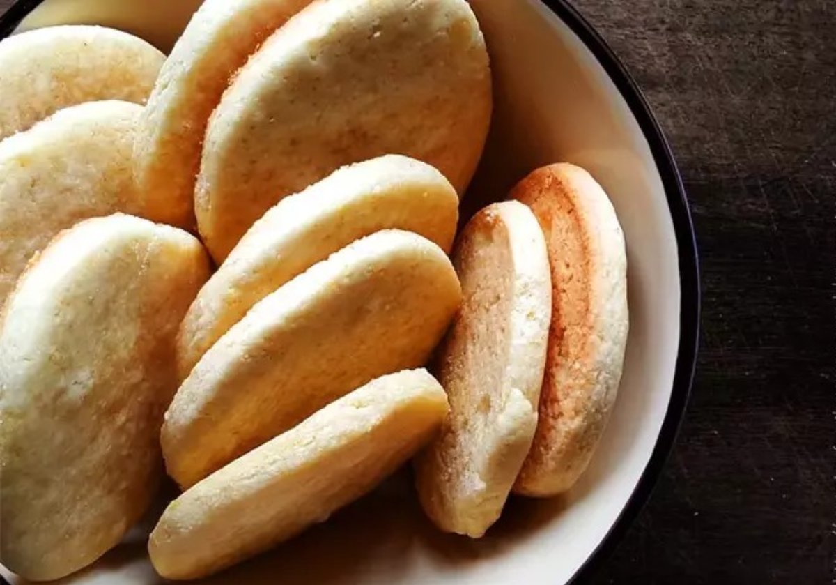 Riquísimas galletas dulces con harina de arroz y maicena rellenas con limón (SIN GLUTEN NI LACTOSA)