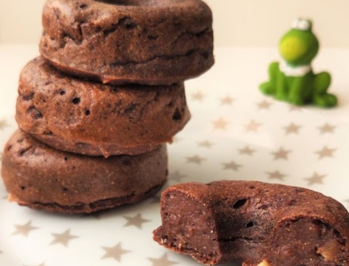 BROWNIE EN FORMA DE DONUTS