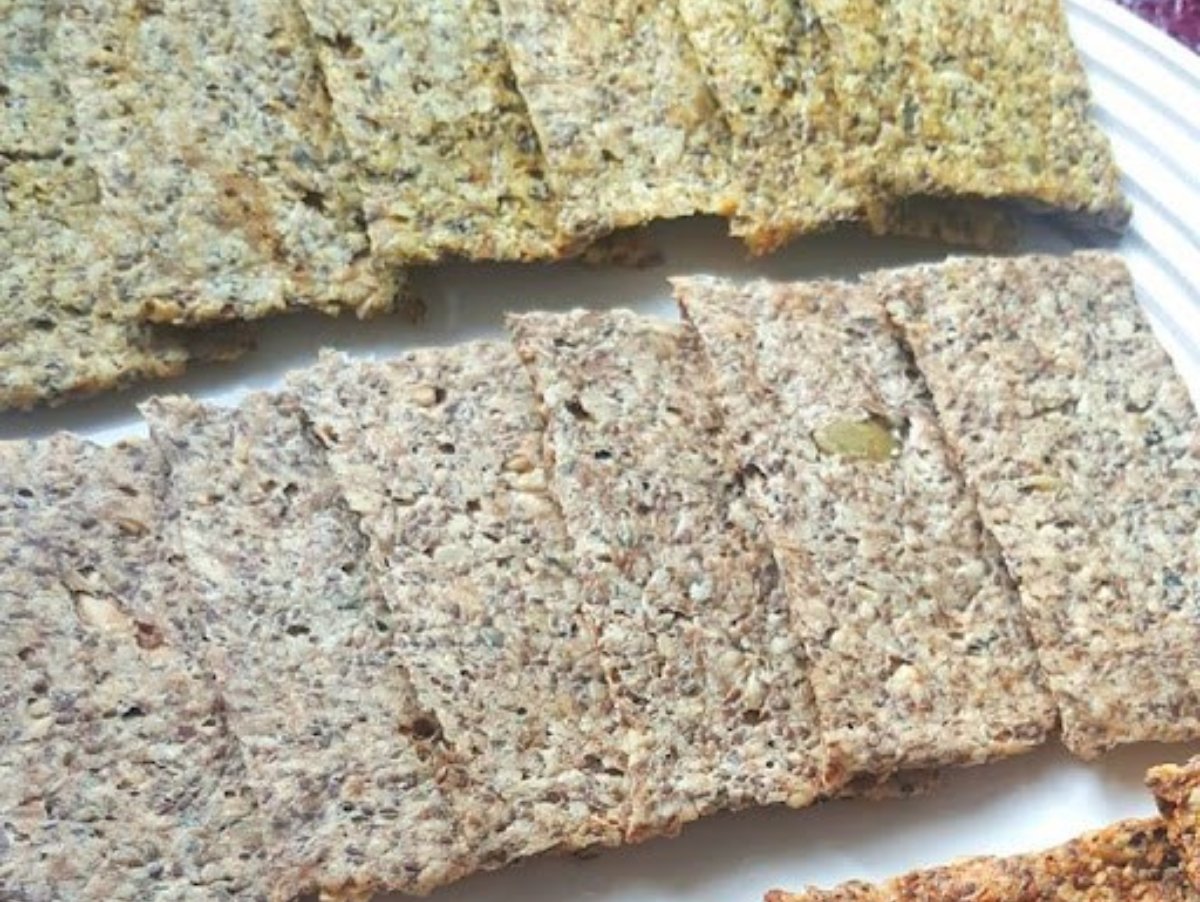 CRACKERS CON ESPECIAS (3 SABORES)