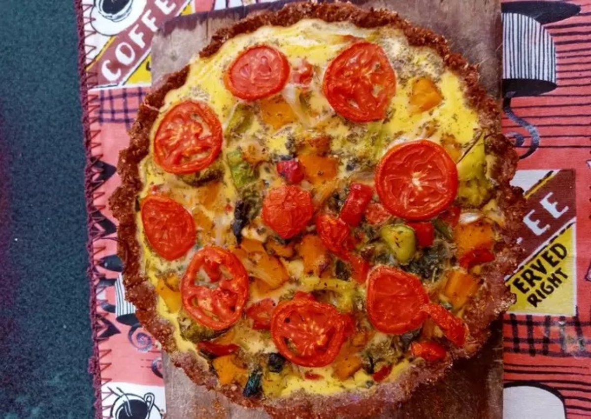 Masa de tarta salada de avena y harina de algarroba