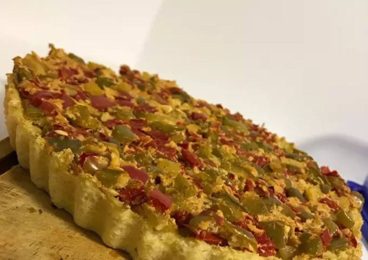 Tarta de verduras con “masa” de coliflor (sin harina)