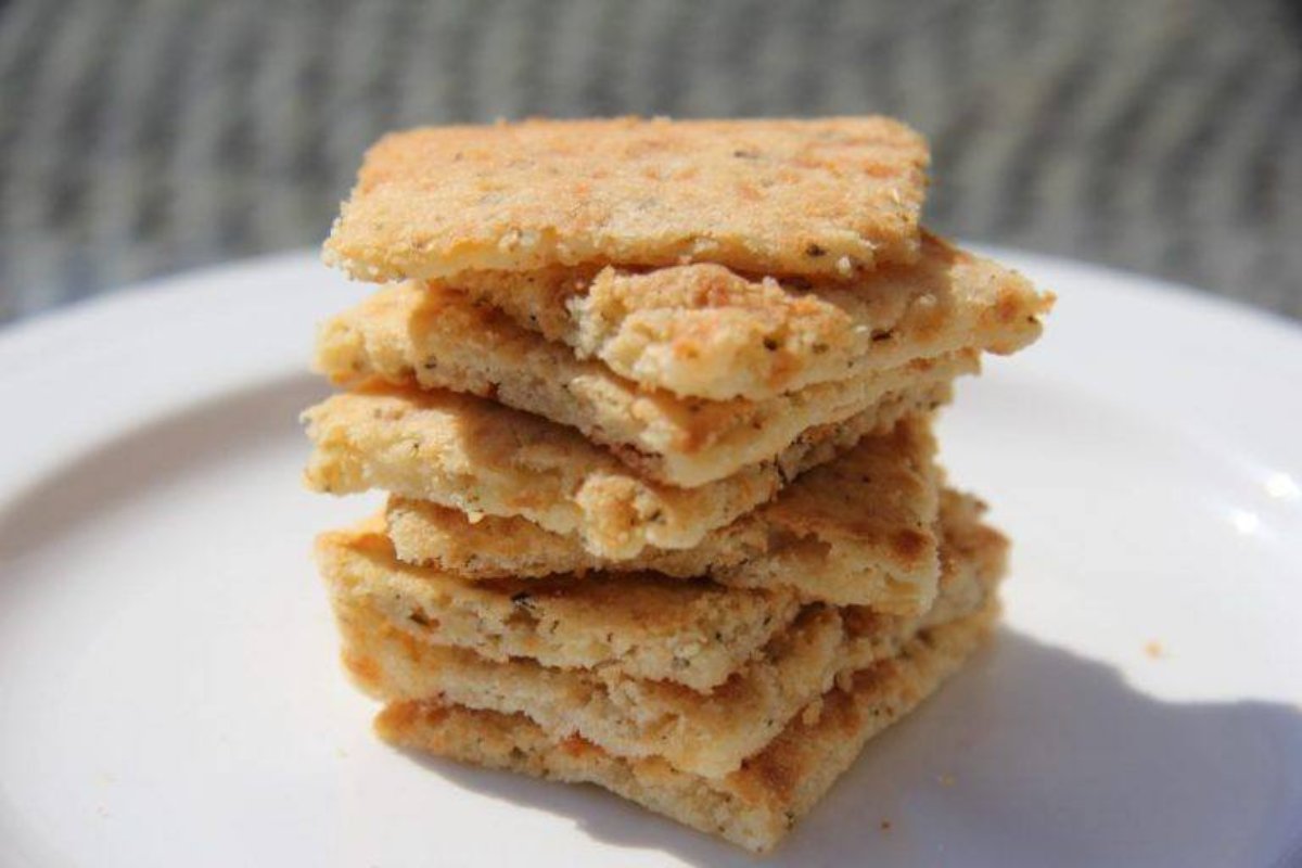 Galletas De Ajo Y Queso