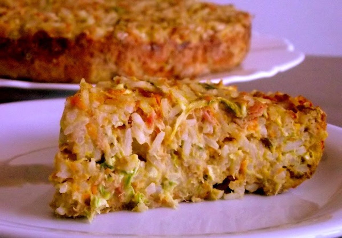 Pastel de arroz y atun