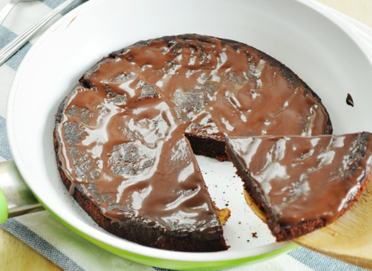 Brownie a la sartén (versión saludable y vegana)