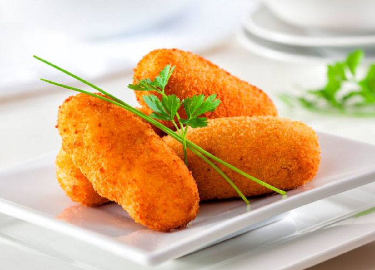 Croquetas de papa a la provenzal rellenas de espinaca