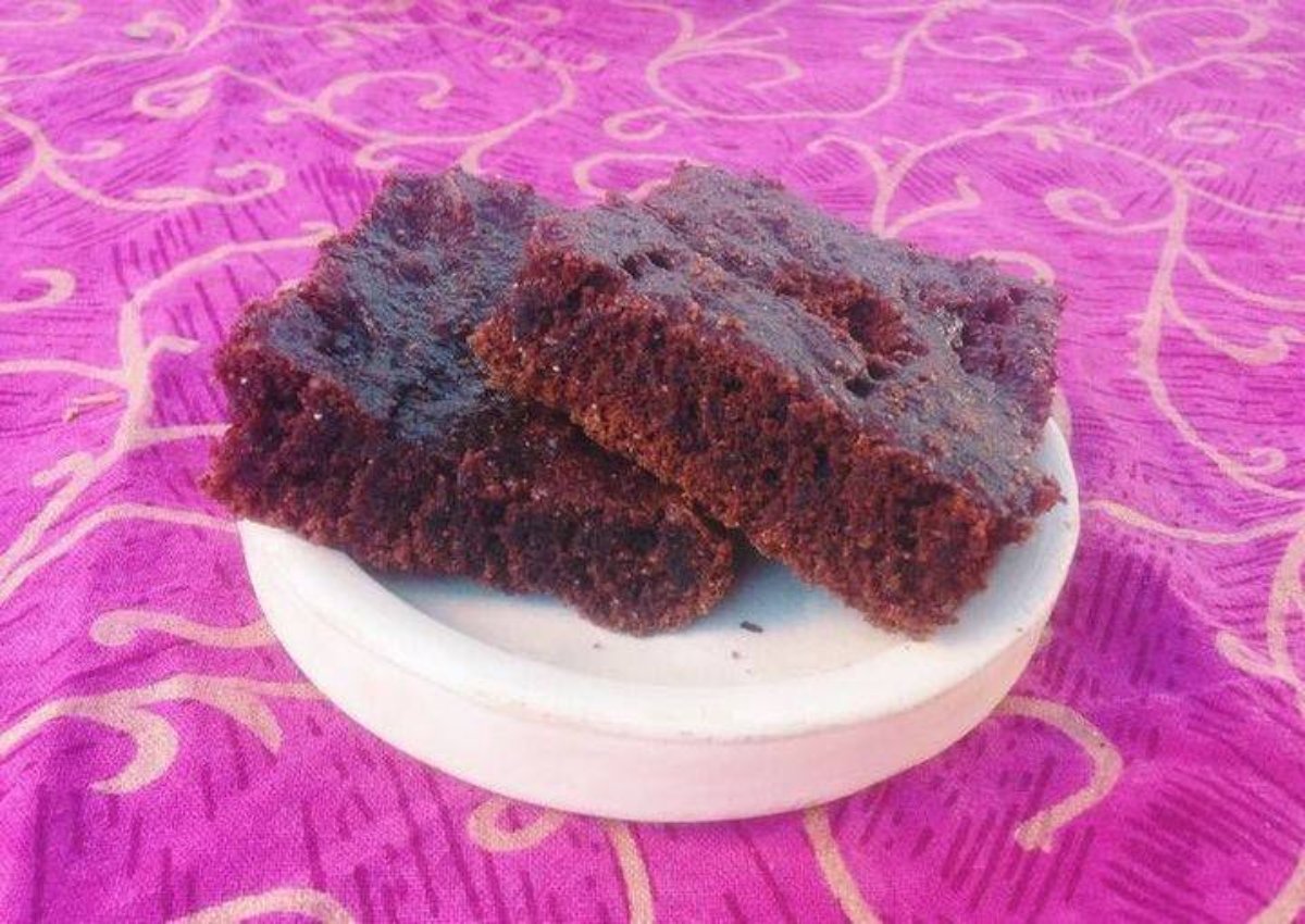 Brownies veganos de harina de algarroba sin azucar, con stevia