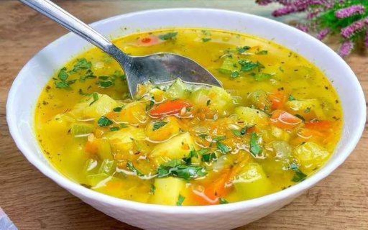 Receta de sopa de verduras fácil y deliciosa