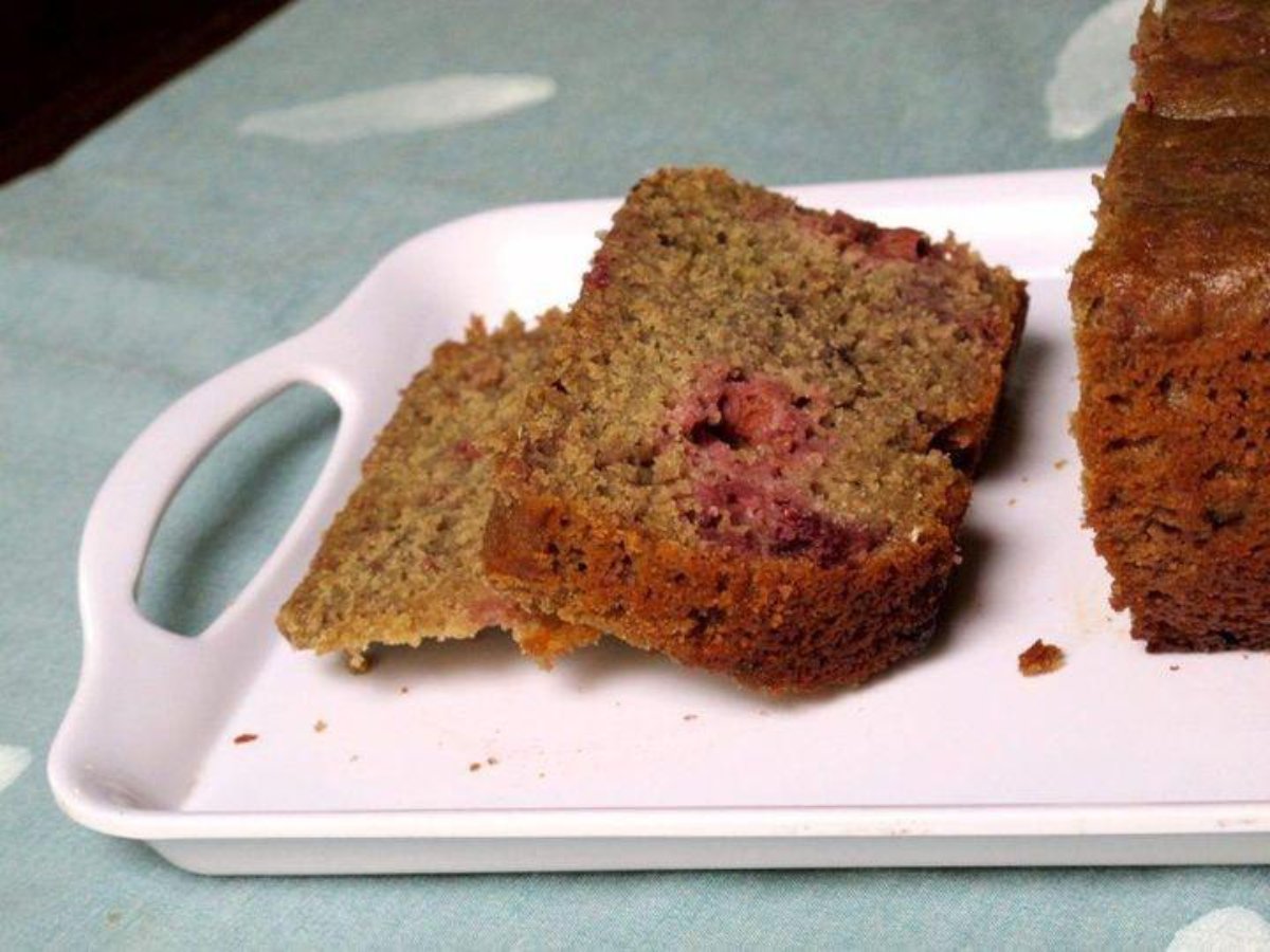 Budín de yogur y frambuesas con harina de arroz1 y 2/3 tazas de harina de arroz. 