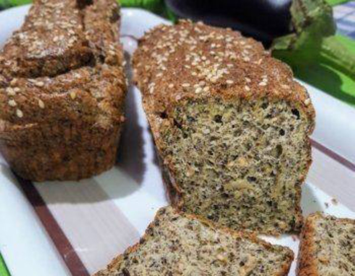 Pan de molde de berenjenas y semillas