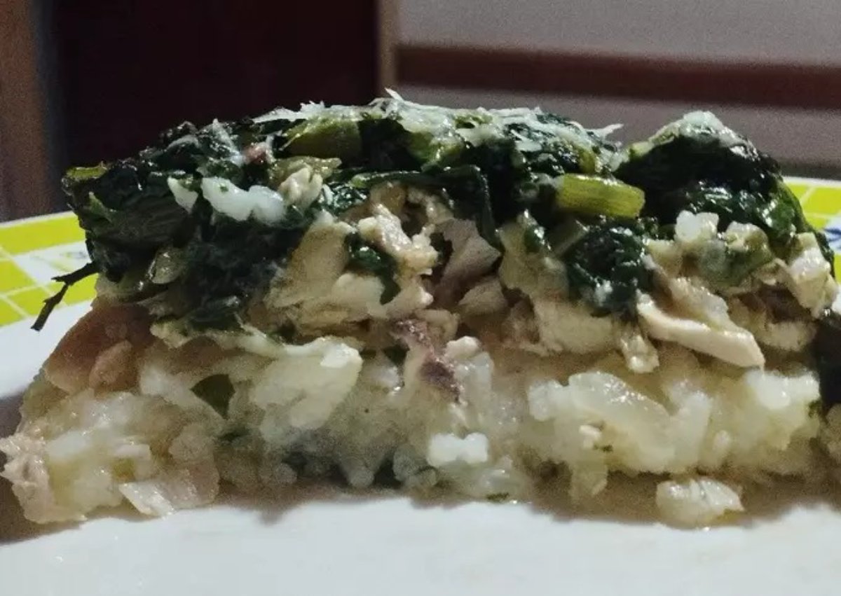 Budín tricapa: arroz, pollo y acelga 485102018_1875719479906498_100108814214872872_n