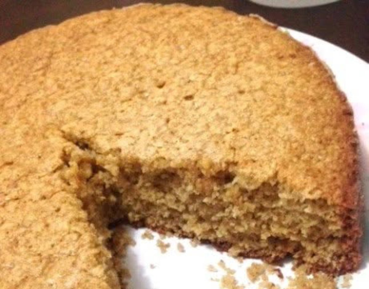 Torta de avena y canela, ¡fácil, económica y deliciosa! y version light