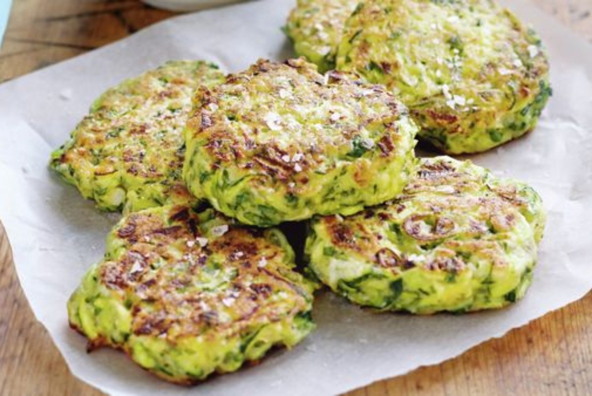 Hamburguesas de zapallitos y cebollas