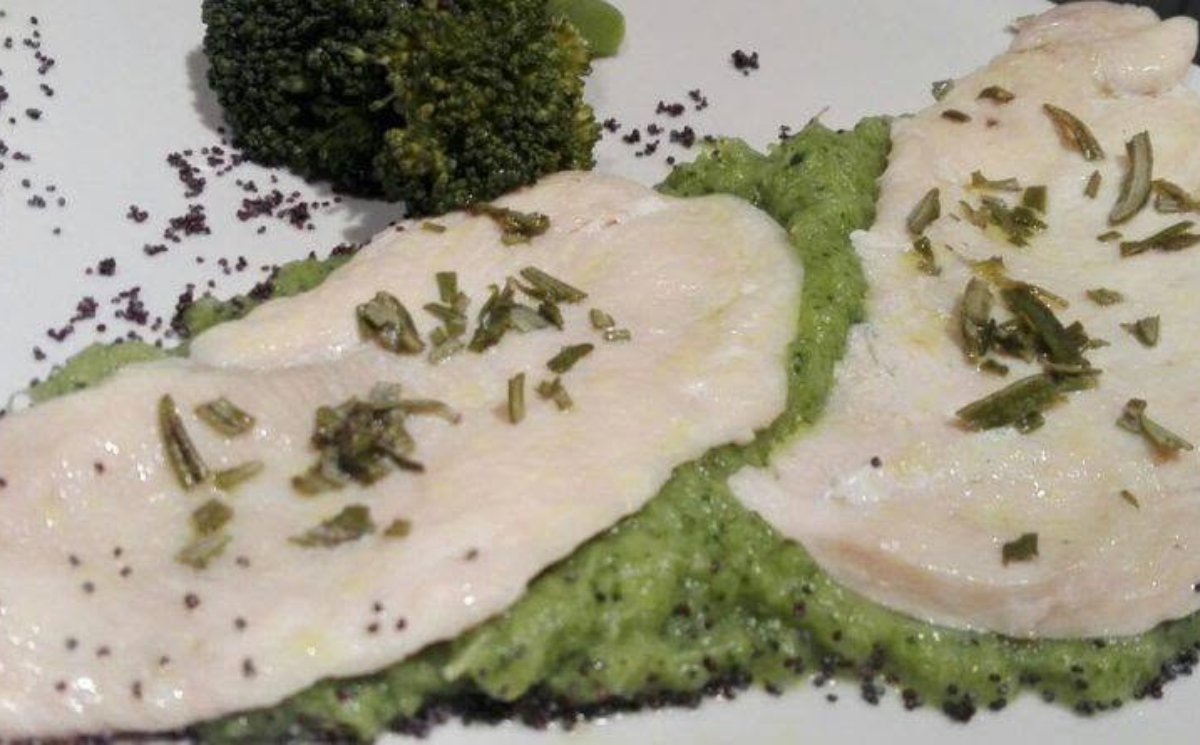 Pollo con Crema de Brocoli