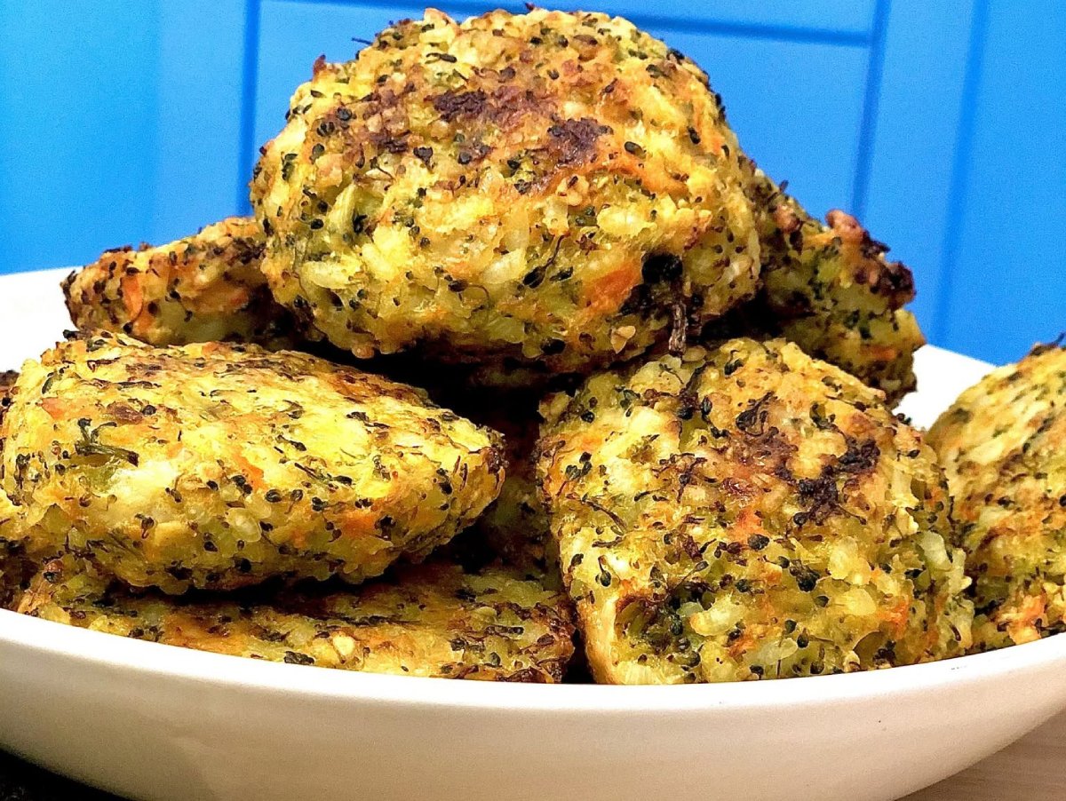 CROQUETAS HORNEADAS DE BRÓCOLI Y ZANAHORIA